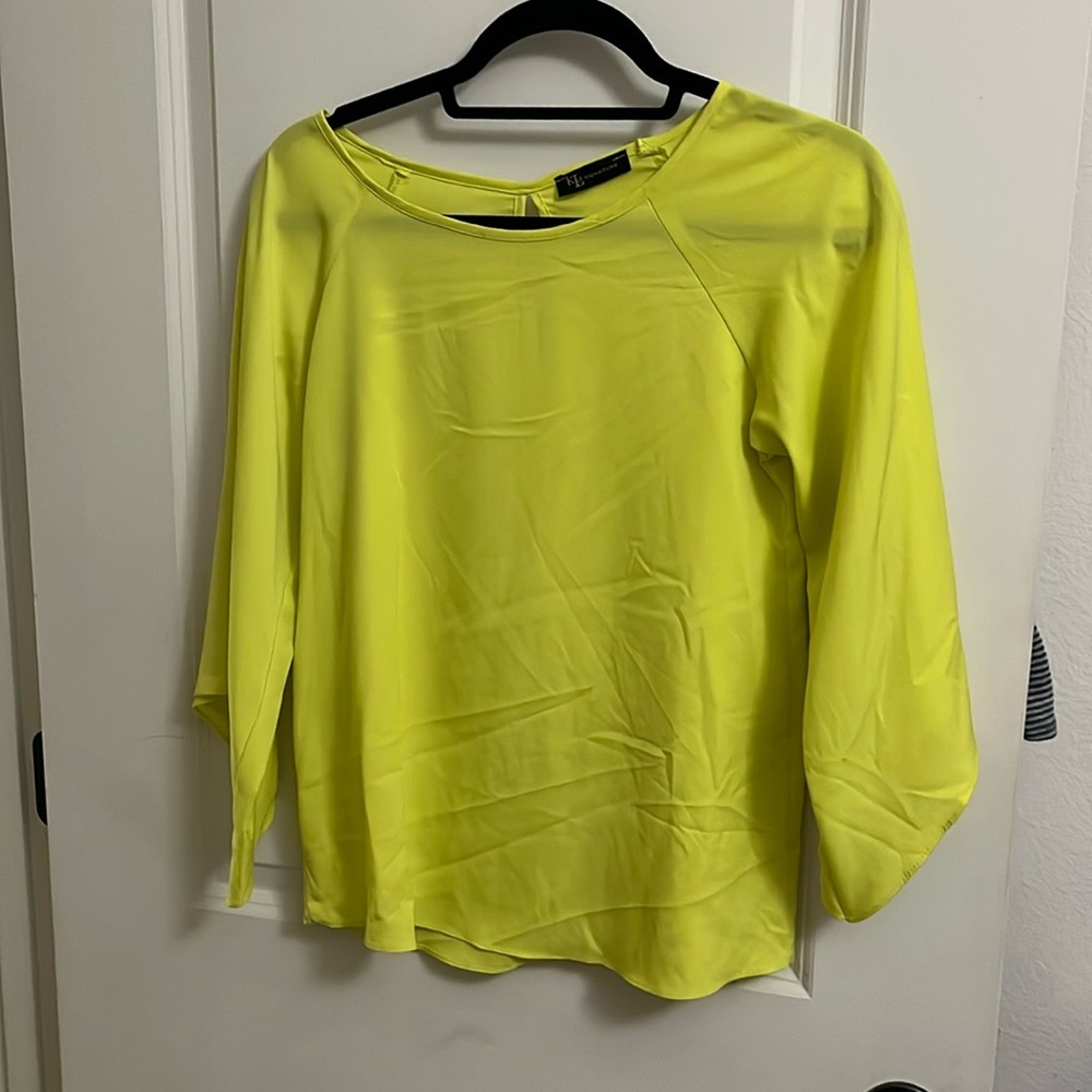 Super fun color. Easy to wear dressed up or dress down.